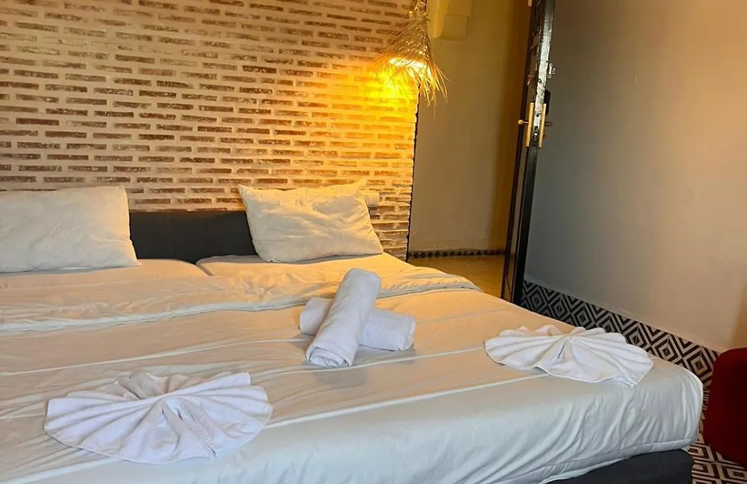 Hotel Islane-1